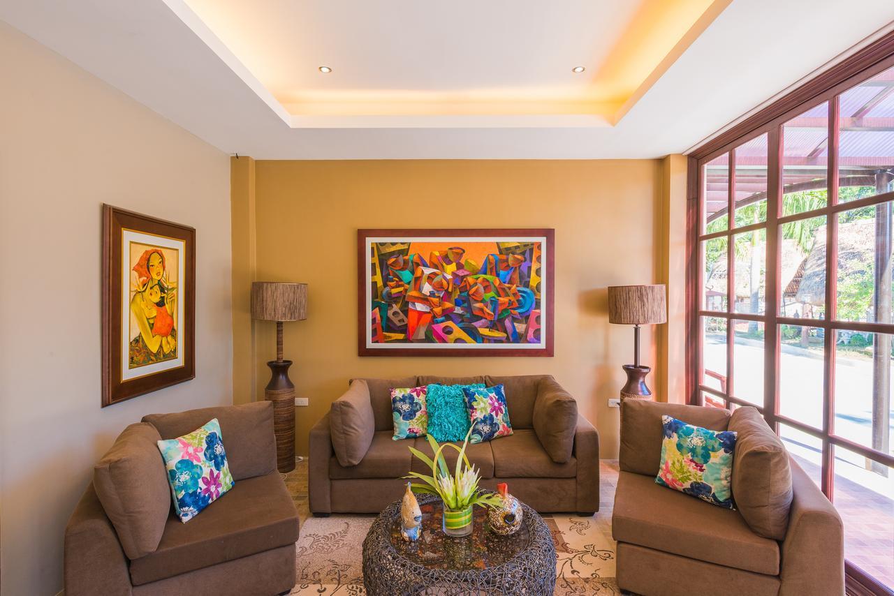 Hotel Balai Carmela à Tuguegarao Extérieur photo