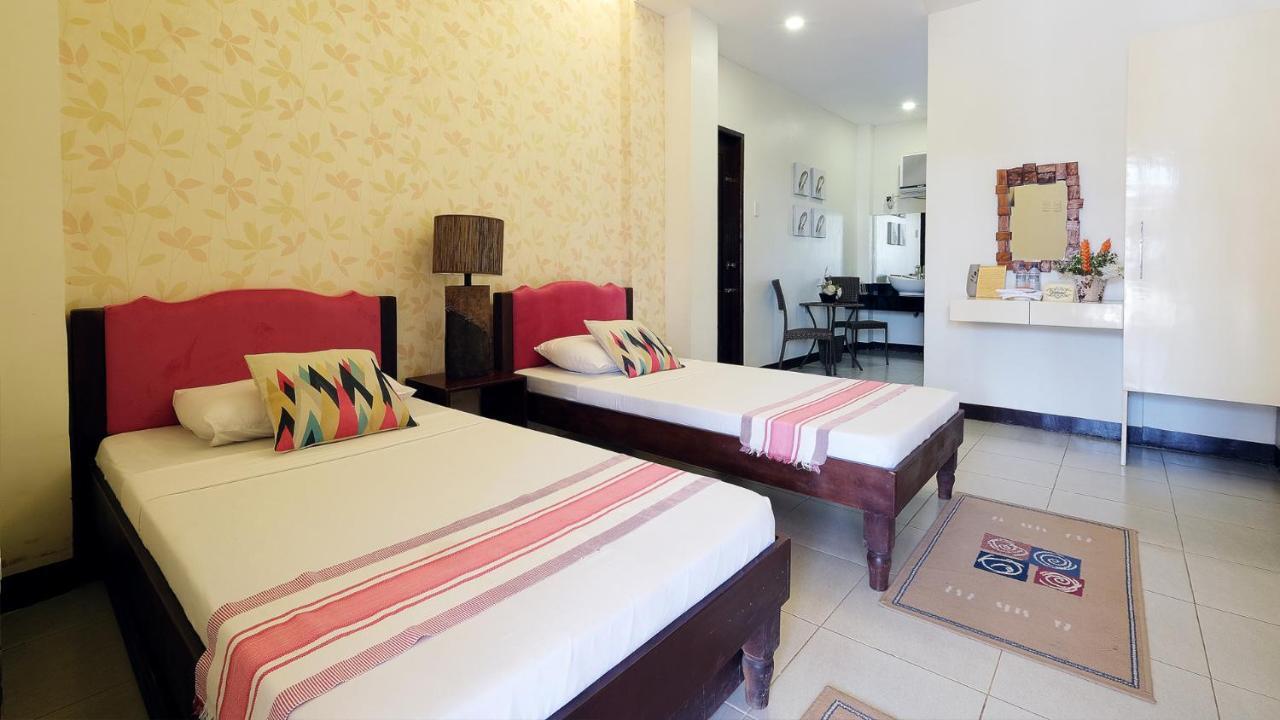 Hotel Balai Carmela à Tuguegarao Extérieur photo