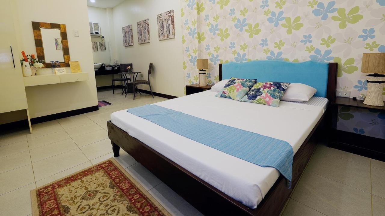 Hotel Balai Carmela à Tuguegarao Extérieur photo